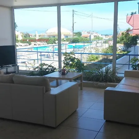 Holidays 2* Ialysos (Rhodes)